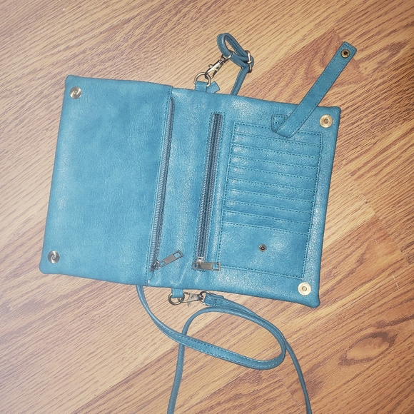 Crossbody - Picture 3 of 3